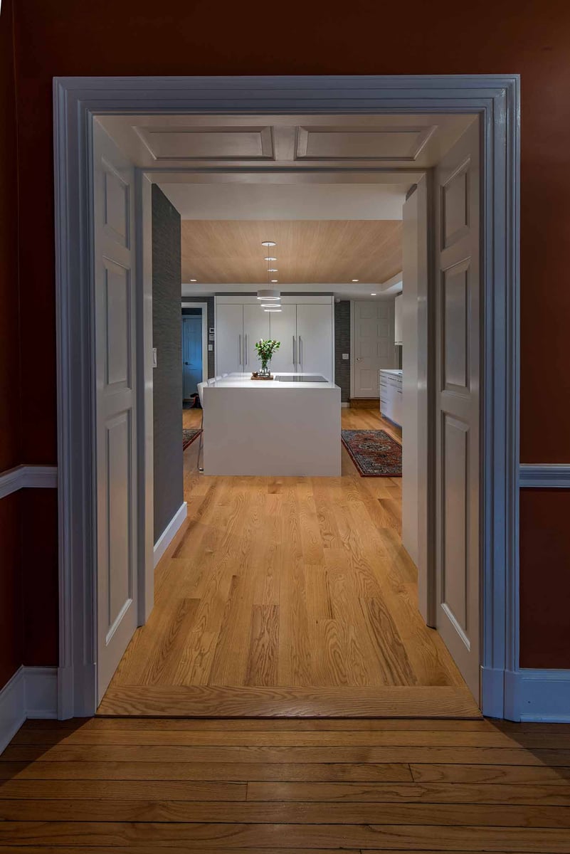 hallway to kitchen