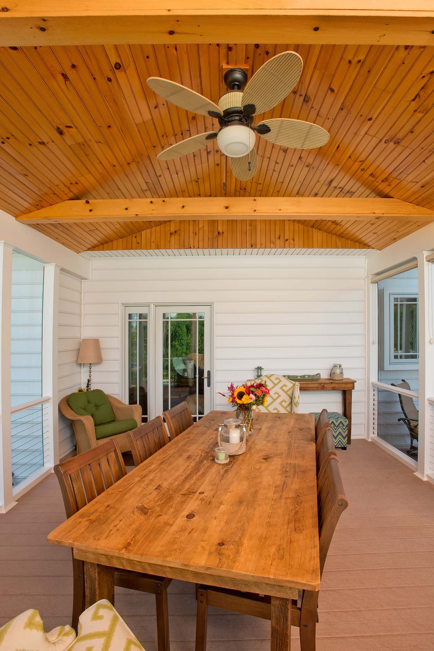 screened in porch